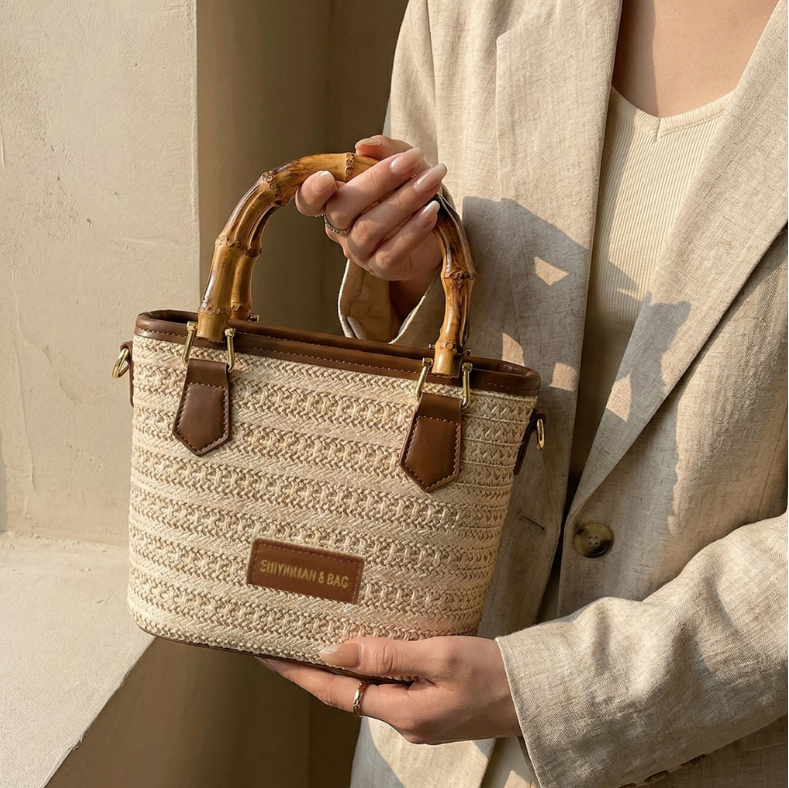 Elara Riviera – Bamboo Editio